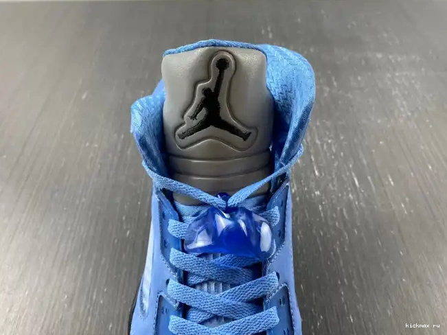 Rep 5 UNC Jordan Air DV1310-401 0506